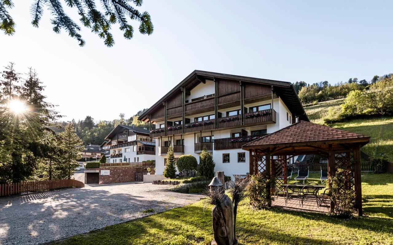 Raschoetzhof Funes  Exterior photo